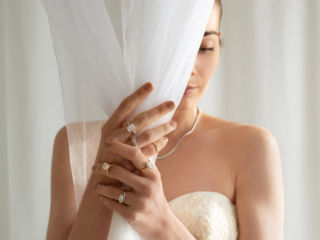 The Modern Bride: Redefining Tradition with Timeless Engagement Ring Design