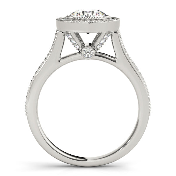 Round Diamond Halo Engagement Ring