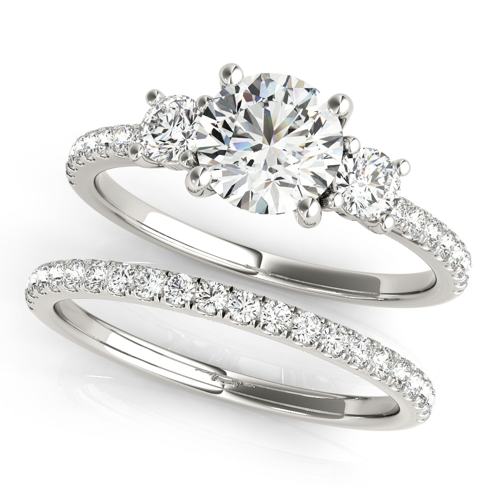 Round Diamond 3-Stone Engagement Ring