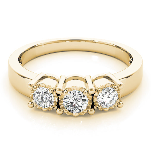 18K Yellow Gold Round Diamond Engagement Ring