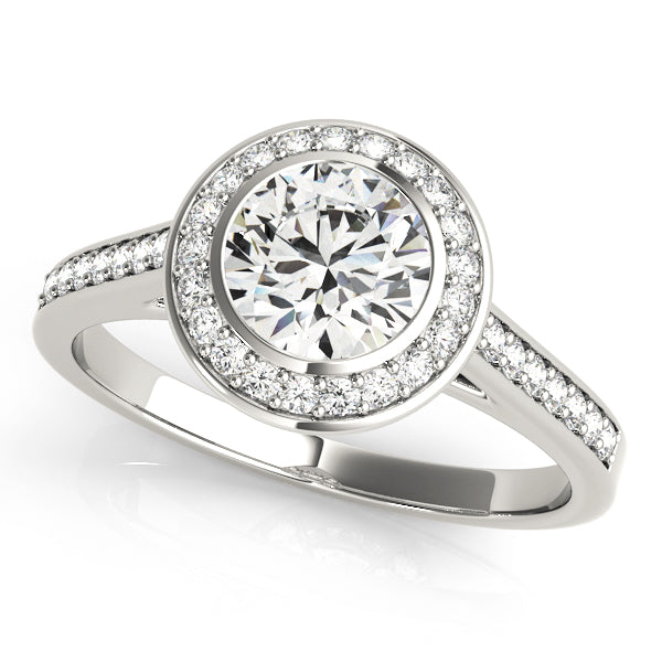 Round Diamond Halo Engagement Ring