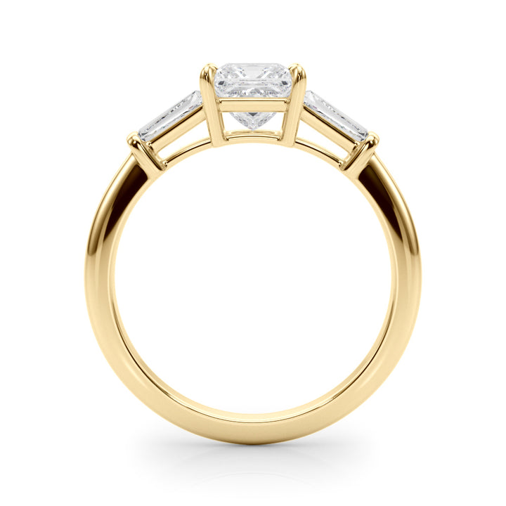 3 STONE RING SQUARE CENTER TAPER BAGUTTE SIDES