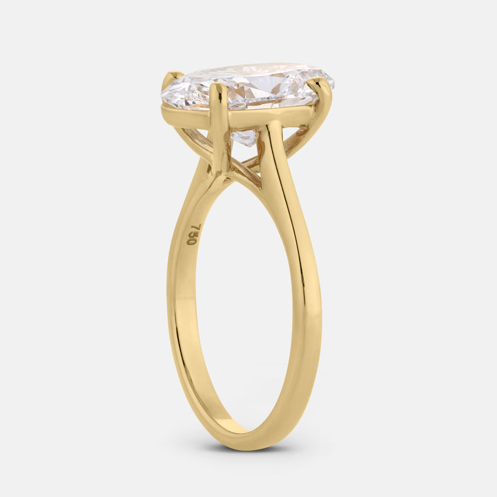 Mary Oval Cut Solitaire Engagement Ring