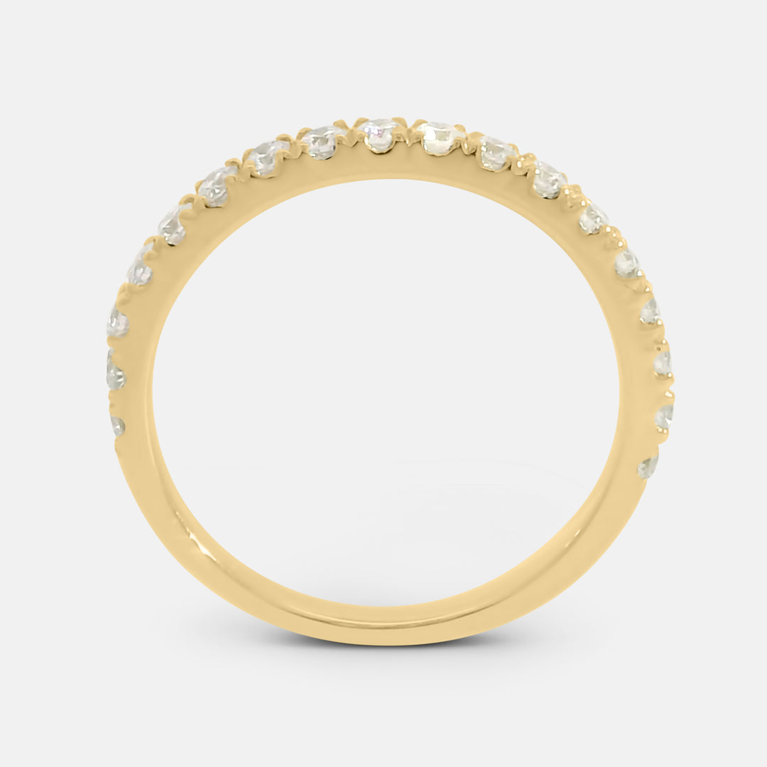 Half Pave Diamond Band (0.38tcw)