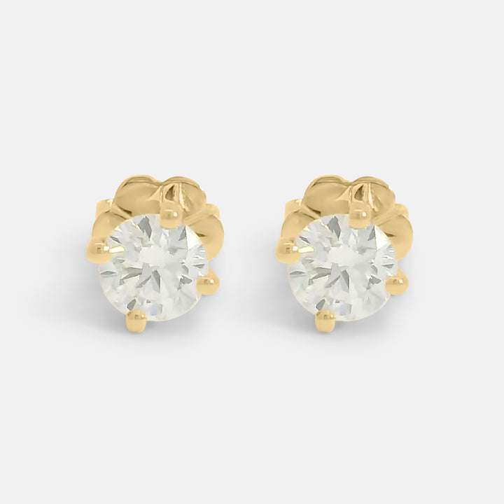 Screw Back Stud Earrings (1tcw)